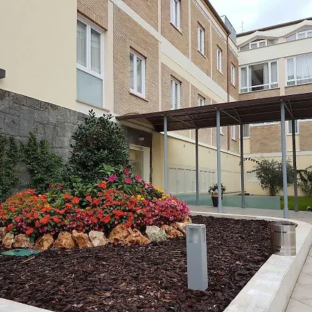 Hotel Vatican Area: